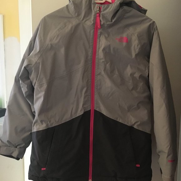 Girls NorthFace Size 18 XXL Girls - Picture 1 of 6